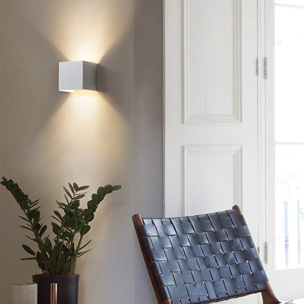 

Led Wall Lamp Outdoor 6W Square Up Down Night Light IP65 Waterproof Home Stair Bedroom Bedside Bathroom Corridor Lighting