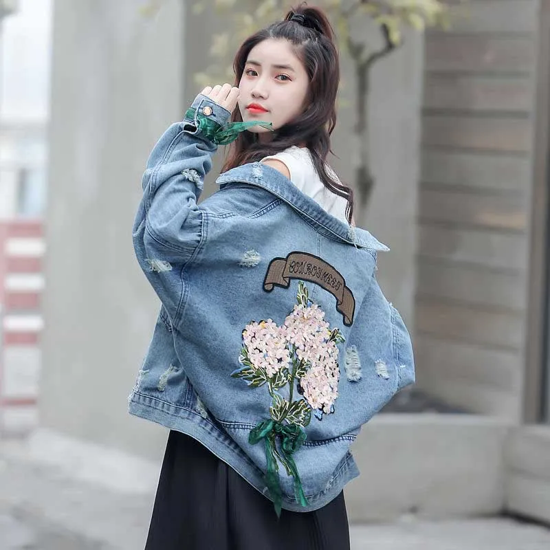 

Embroidered Pattern Denim jacket Women 2020 New Autumn Winter Thick Coat Harajuku Korean Fashion Wild Loose Short Female