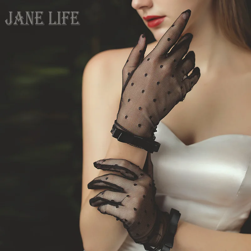 

Women Summer Sexy Hollow Transparent Lace Dot Breathable Bowknot Cover Scars Drive Sunscreen Dinner Etiquette Accessories Gloves