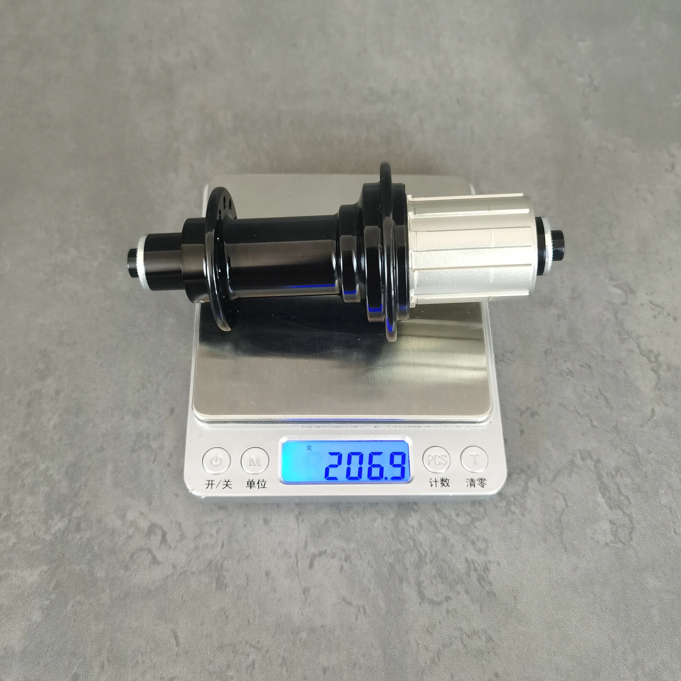 Суперлегкая ступица для дорожного велосипеда Powerway R13 передняя 76 г задняя 208 18/21 20/24