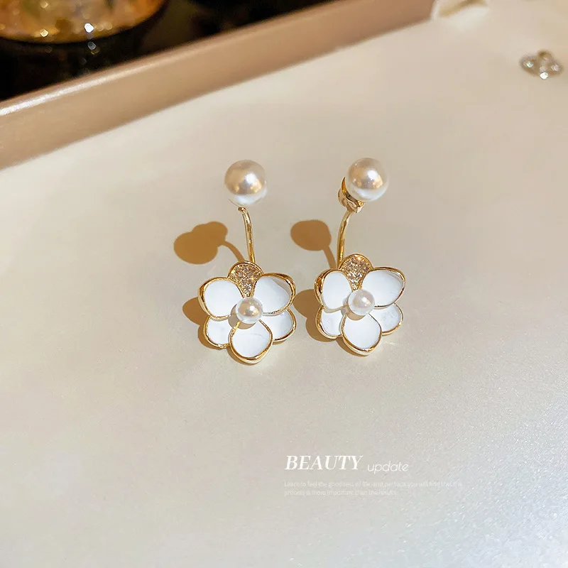 

2022 new 925 silver needle luxury Pearl Flower Cubic Zirconia Earrings women's fashion imitation pearl flower bride Girl Jewelry