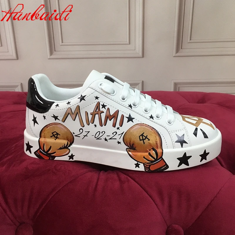 

Women Men Graffiti Print Sneakers Gesigner Shoes Platform Lace-Up Women White Shoes Genuine Leather Women Casual Shoes Vulcanize