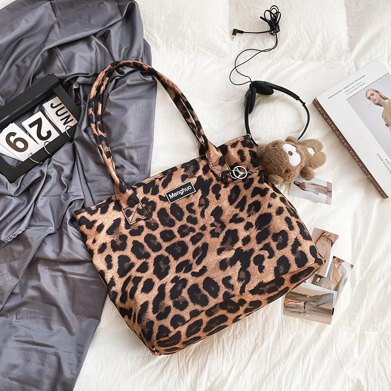 

Women Personalized Handbag Nylon Zebra-stripe/cow/leopard Print Shopper Shoulder Bag Large Capacity Zip Closure Tote Bag 2021