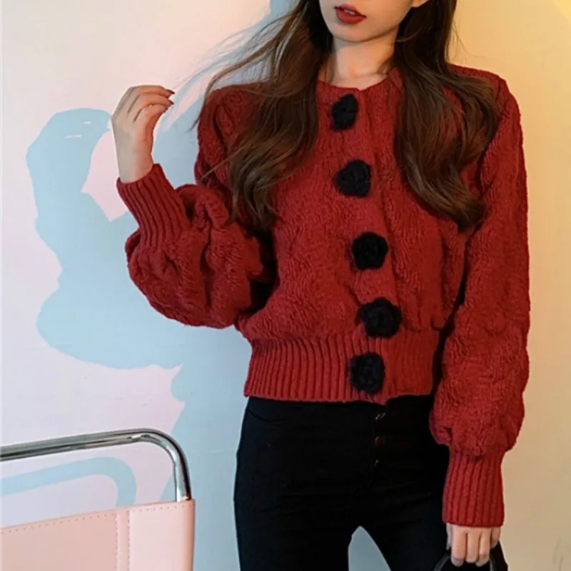 

Укороченный свитер, женская верхняя одежда в Корейском стиле, зима-весна, теплый вязаный кардиган на пуговицах с нежными цветами, милые шика...