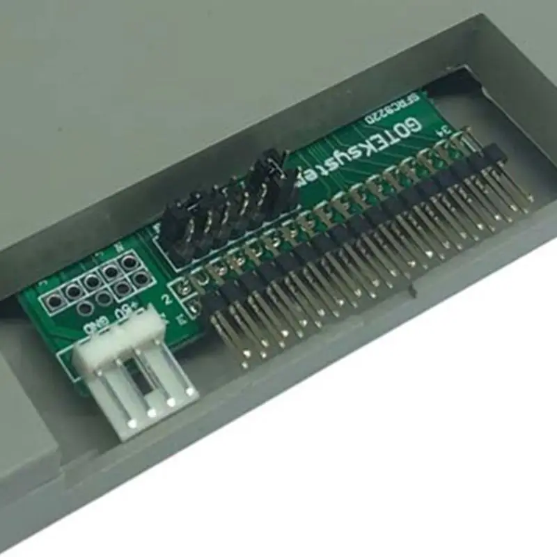 

SFR1M44-U100 3.5 inch 1.44MB USB SSD Floppy Drive Emulator Plug and Play for 1.44MB Floppy Disk Drive Industrial Control Equipm