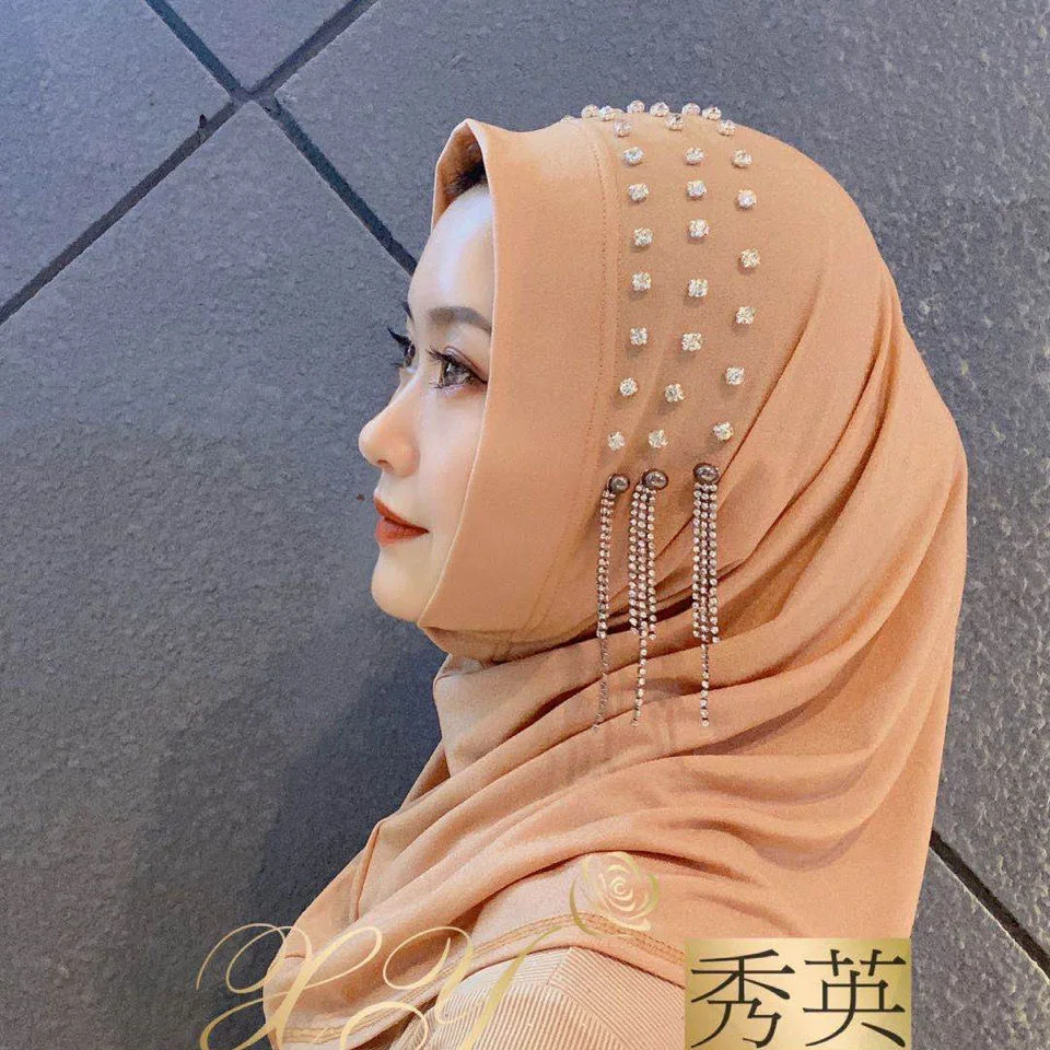 

Muslim women ready to wear fashion head wraps hijabs