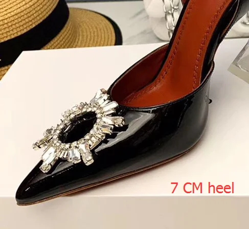 black 7cm Новинка; Прозрачный компас из ПВХ; женские сандалии с кристаллами; необычные прозрачные туфли на высоком каблуке с острым носком; женские свадебные вечерние туфли - Цвет: black 7cm