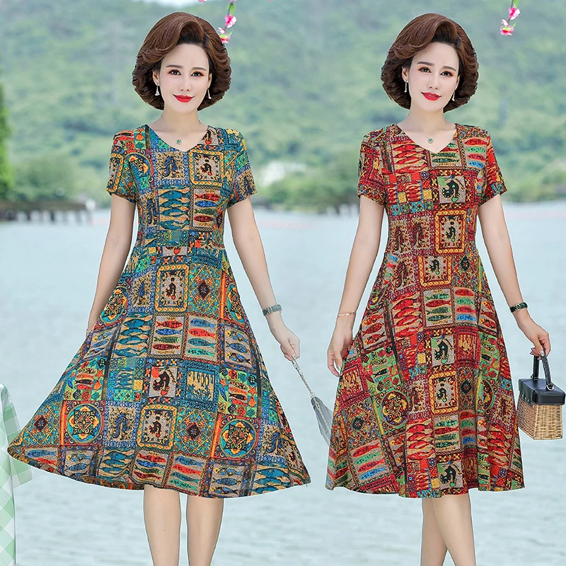 

Summer Ladies Plus Size Floral Print Dress Short Sleeve V-Neck A-Line Bohemian Women Beach Dresses