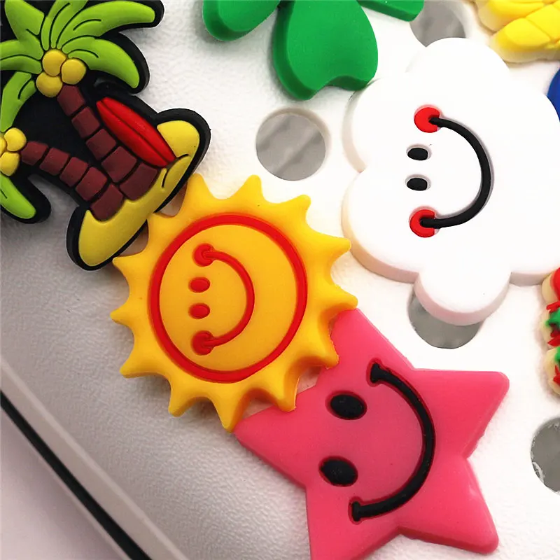 Single Sale 1pcs Star/Moon/Sun/Clover PVC Shoe Charms Decoration Hawaiian Style Shoe Accessories for croc jibz Kids Party X-mas