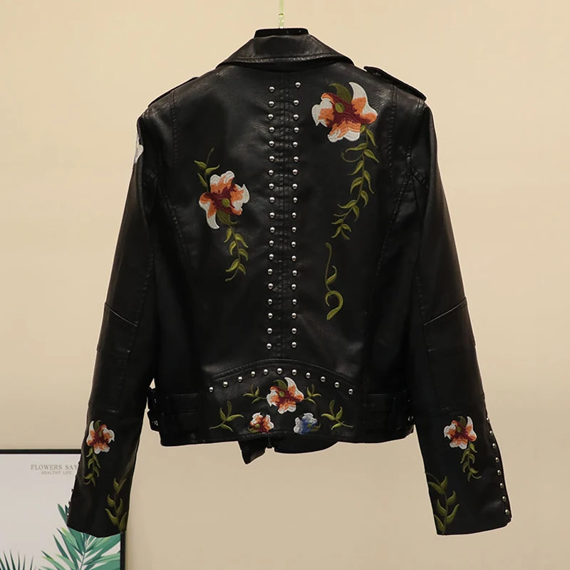 Sungtin Высококачественная куртка из искусственной кожи с заклепками вышивкой