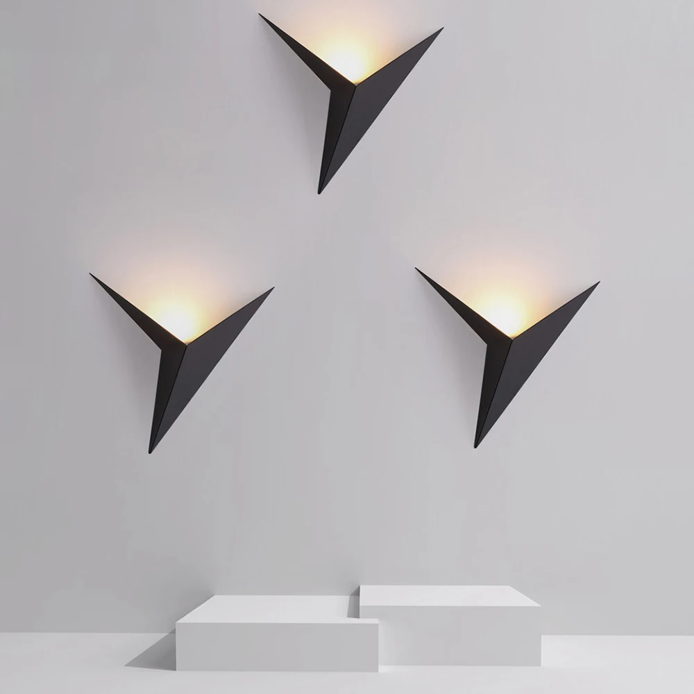

Triangle Wall Light Modern Creative 3W Minimalist Nordic LED Wall Lamps For Living Room Bedside Lamp Home Decroation AC85-265V