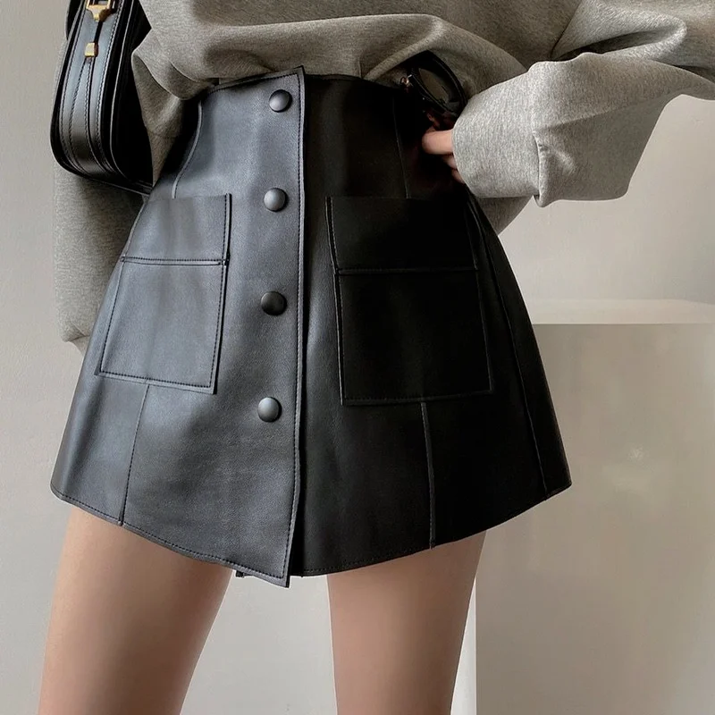 

Pu Leather Women Shorts Skirts Summer New 2021 Vintage Solid Black Pocket All Mattch Female Slim Sexy Shorts
