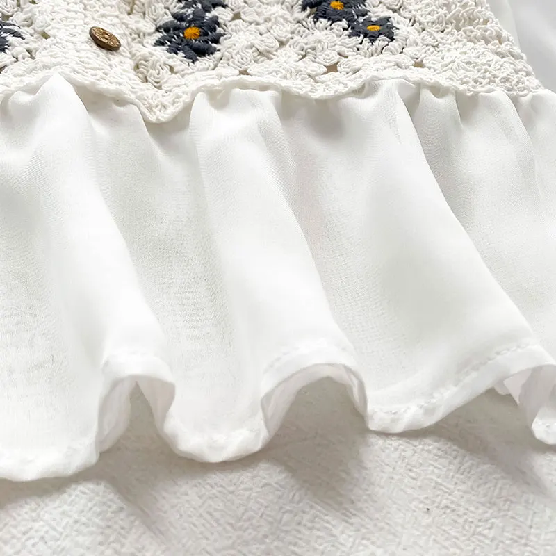 

Women Blouses Chiffon Patchwork Hook Flower Hollow Retro Buttons V-neck Blouse Female Long Lantern Sleeve Elegant Designed Loose