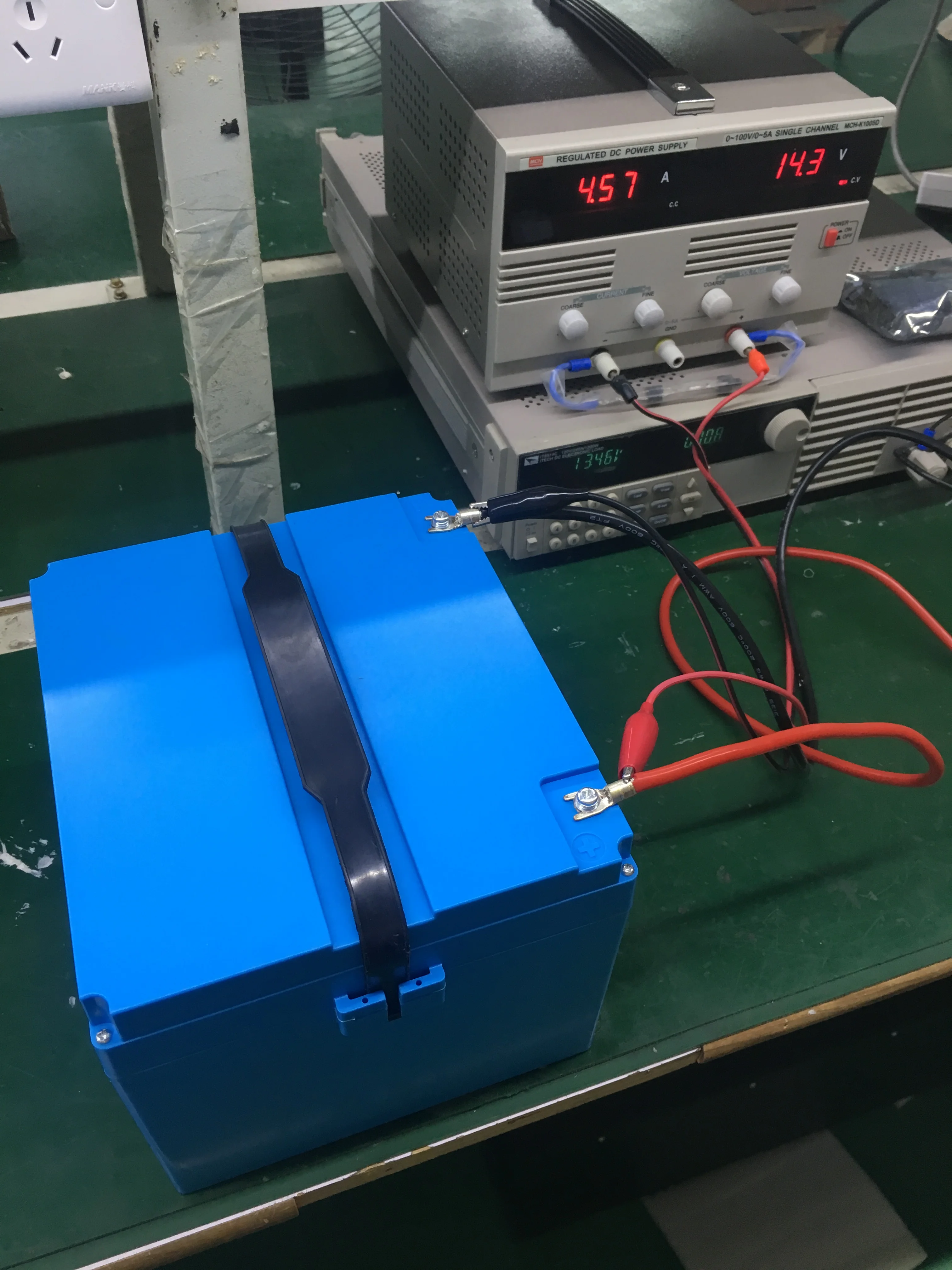 

12V 100Ah battery pack, replace 12V lead acid battery