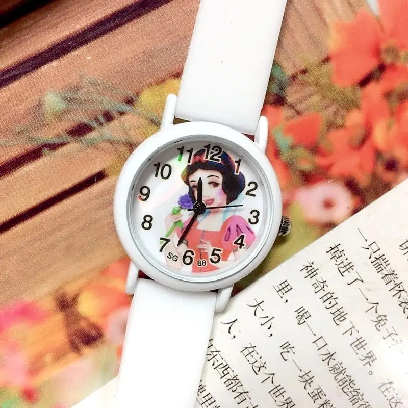 

New silica gel glow-band princess cartoon children's quartz watch of 2018