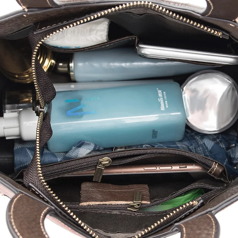 

Bestform Handmade Embossing Retro Leather Women Bag 2020 New Luxury Handbags Vintage Floral Cowhide Shoulder & Crossbody Bags