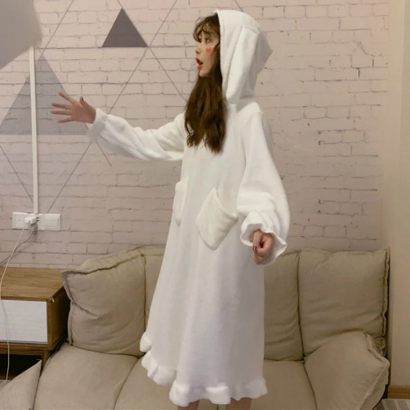 

Women Nightgowns Strawberry Print Flannel Warm Hooded Mid-calf Long Sleeve Sweet Kawaii Loose Student Ins Ulzzang Korean Chic