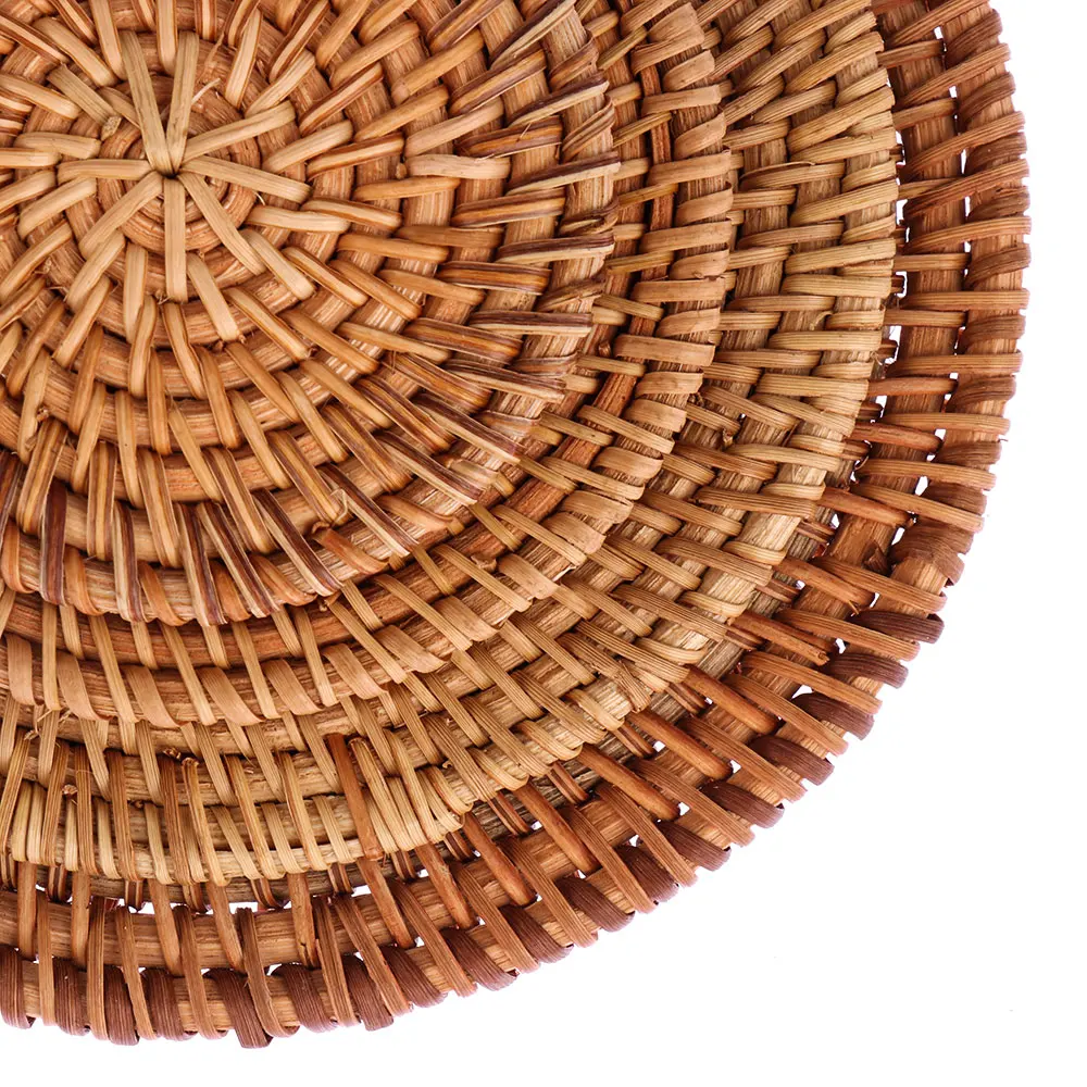 

1Pcs Round Natural Rattan Coasters Bowl Pad Handmade Insulation Placemats Table Padding Cup Mats Kitchen Accessories