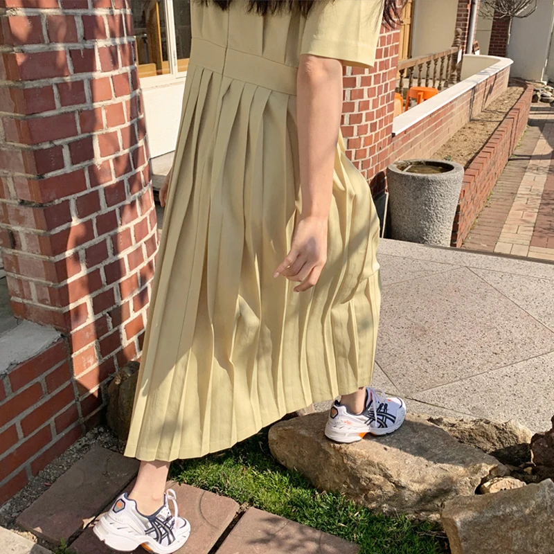 Женское свободное платье Mozuleva повседневное плиссированное миди с коротким