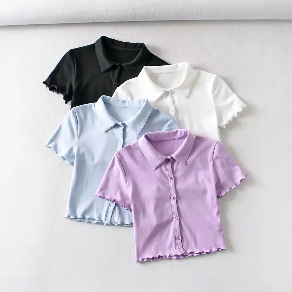 Женский укороченный топ с отложным воротником и пуговицами приталенный