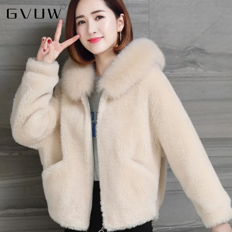 

Женское короткое кашемировое пальто GVUW, новое корейское полупальто из гранулированного кашемира с капюшоном и имитацией овцы, Осень-зима ...