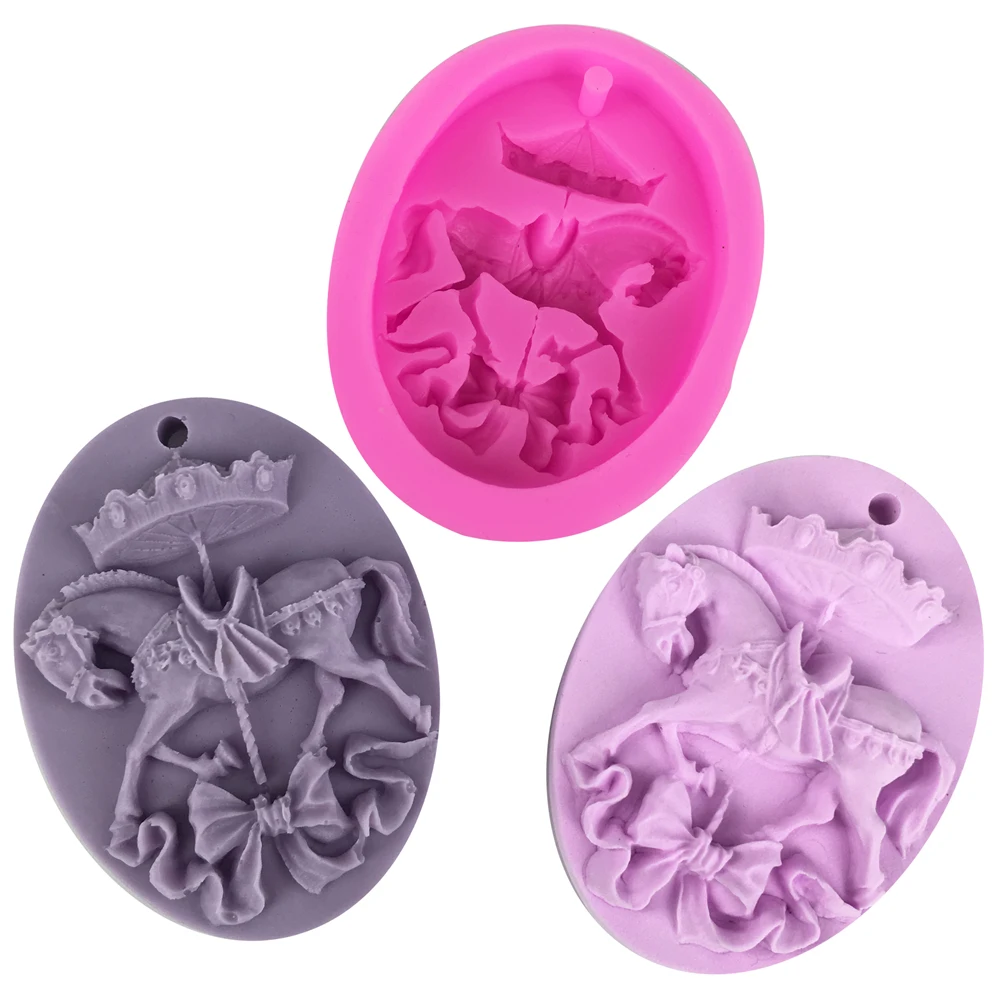 

Carousel silicone cake mold Soap mold Plaster mold Clay mold Silicone fondant cake decoration