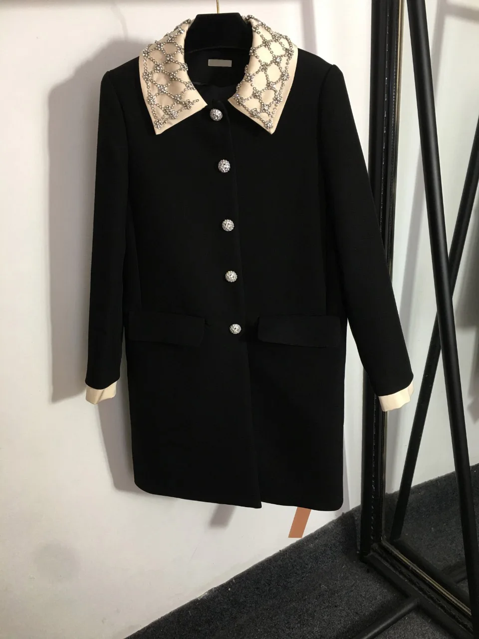 

2021 luxury design fashion women's diamond single breasted long coat nail diamond Lapel loose long sleeve dress women's coat