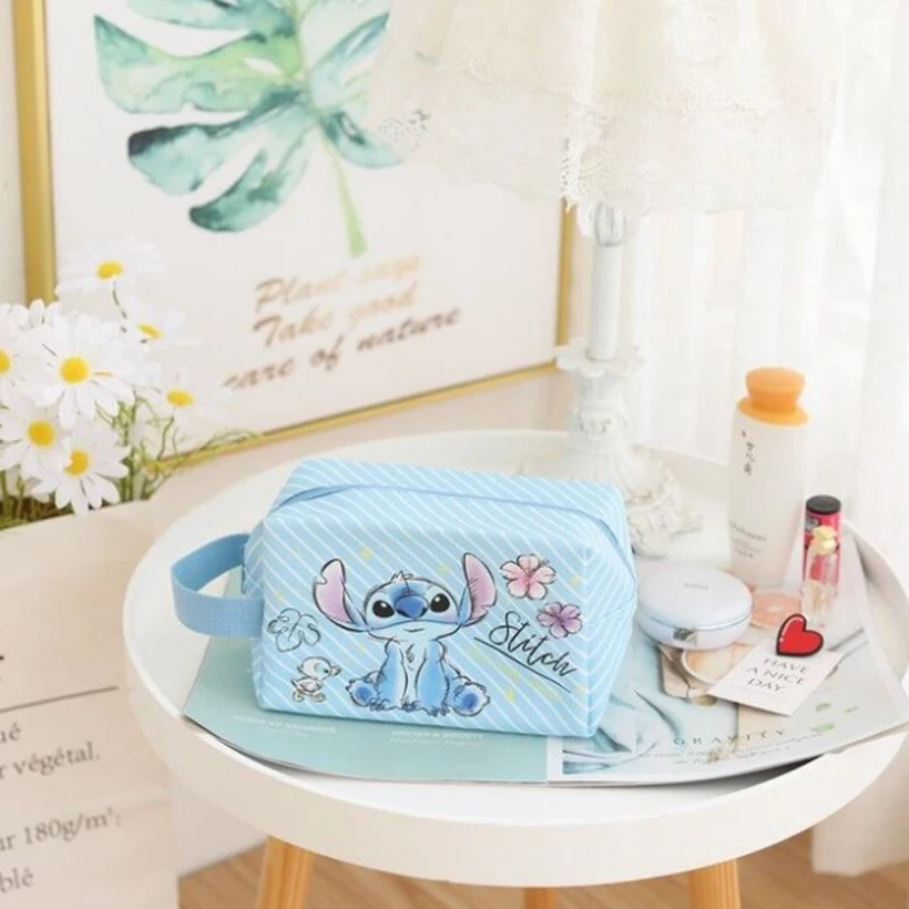 

Disney Cosmetic Bag Cartoon Large-capacity Clutch Ladies Travel Bag Multi-function Durable PVC Zipper Storage Make up Bag