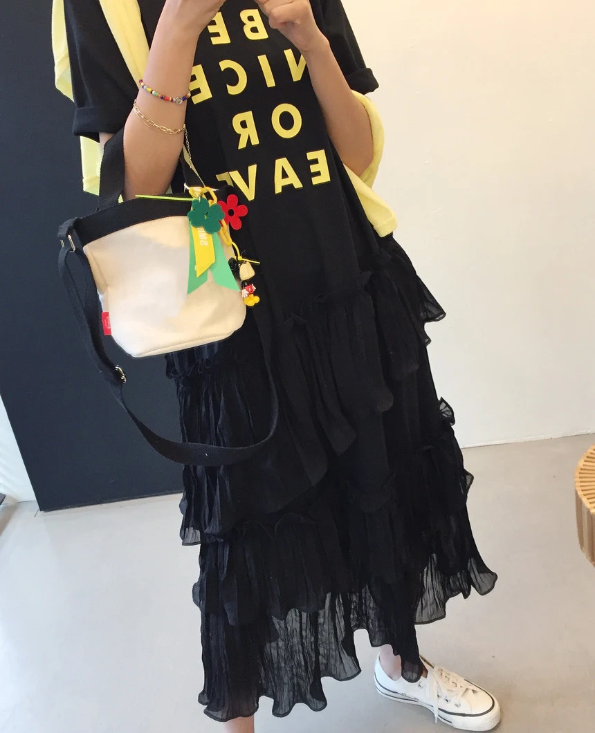 

Korejpaa Women Dress 2021 Summer Korean Chic Retro Temperamen Round Neck Wooden Ear Stitching Loose Irregular Cake Style Vestido