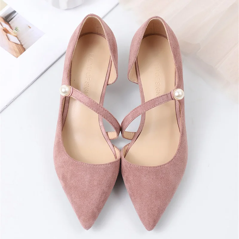 Женские туфли на высоких каблуках с жемчужными пуговицами Цвет черный телесный