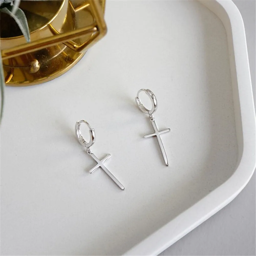 

Simple cross earrings ladies 2018 new trend ladies fashion accessories wild decoration jewelry holiday gifts wholesale