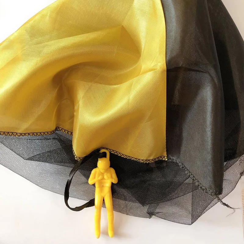 Yellow TOBEFU мини-солдат с парашютом, забавная игрушка для игры на открытом воздухе, парашют, детские игрушки, детские спортивные развивающие игрушки - Цвет: Yellow