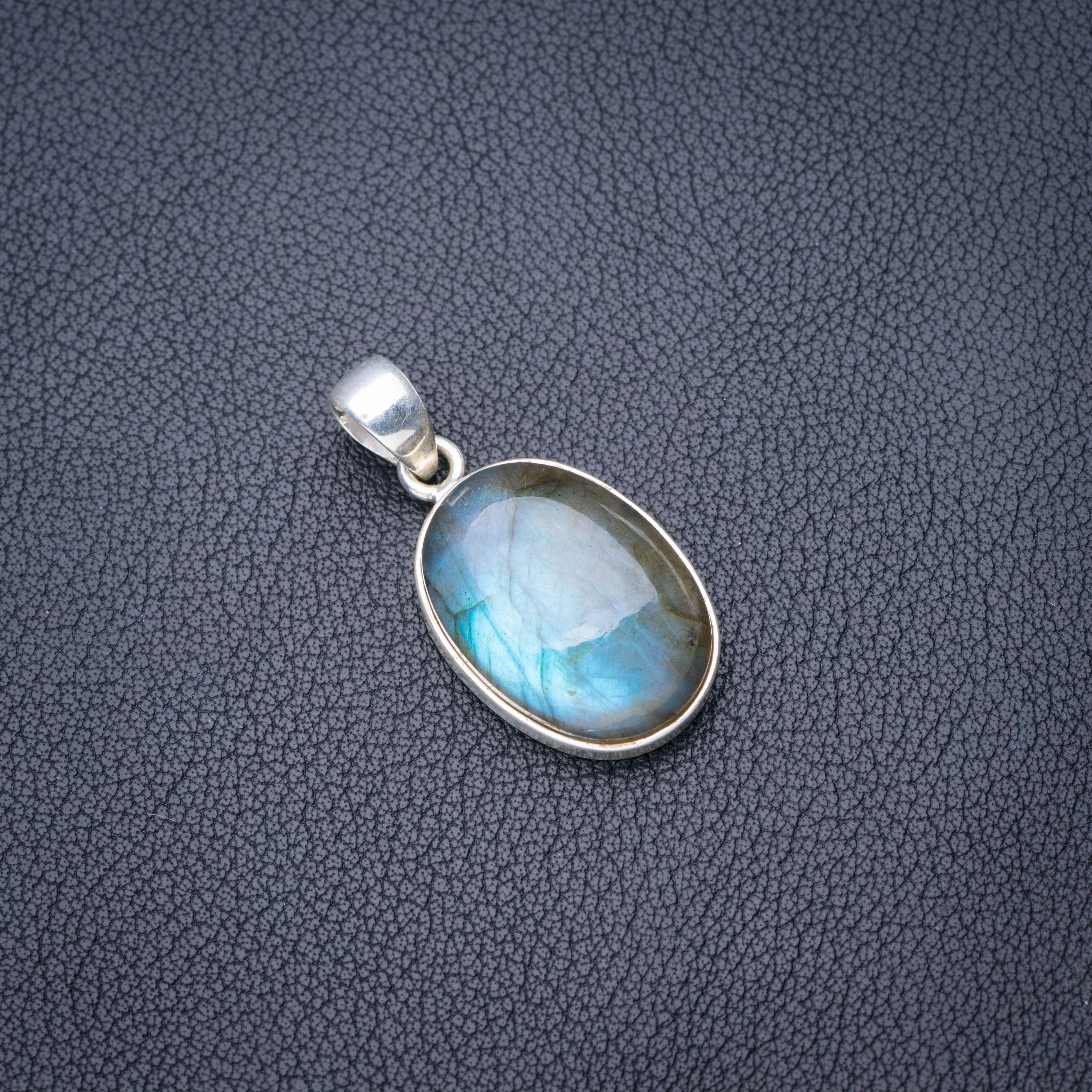 

StarGems Природный синий огонь Лабрадорит ручной работы 925 пробы серебряный кулон 1,25 "E3701