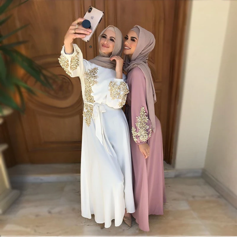 

2021 Summer Elegant Solid lace Pearls Beading Long Dress Oman Dubai Arabian Turkish Islamic Hijab Muslim Women Dresses