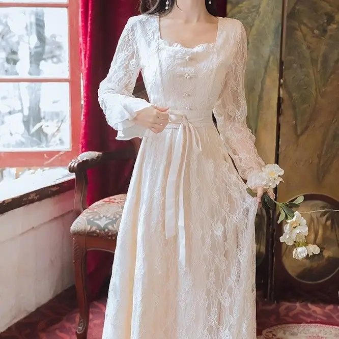 

French Vintage Dress Women Elegant Party Long Sleeve Dress Ruffles Square Collar Lace Retro Midi Dress 2021 Autumn Korean Style