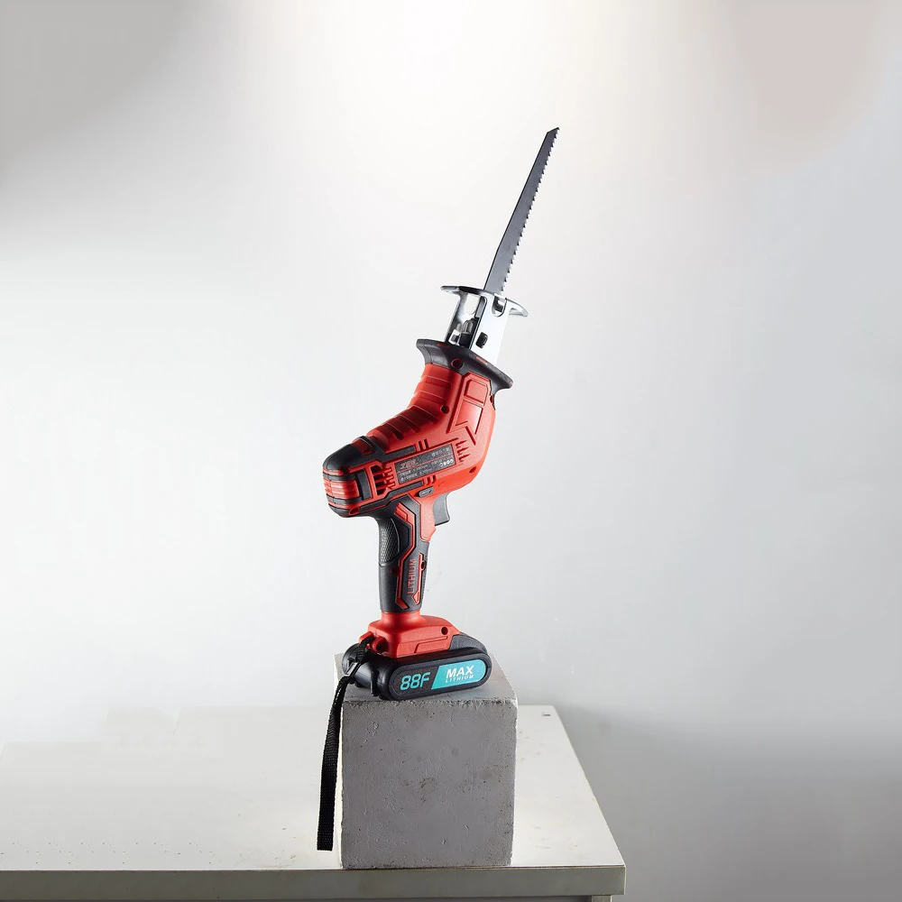 

Reciprocating Saw Chainsaw Metal Wood Cutting Machine Rechargeable with 1/2 Battery Woodworking Tools 4 Saw Blade Boxes