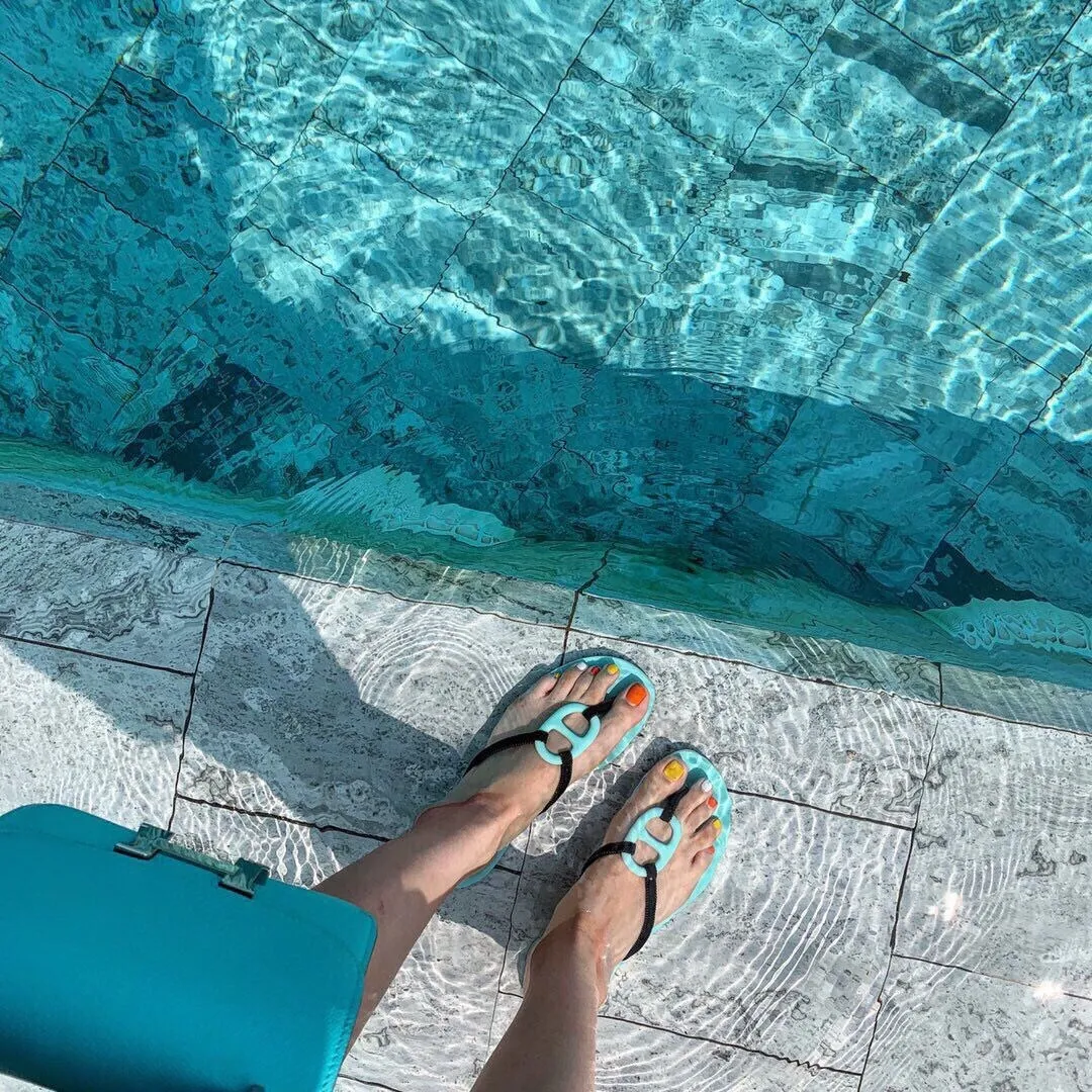 

2021 Summer New Vacation Series Toe Knob Sandals Classic Beach Shoes Fashion European and American Style Sandals