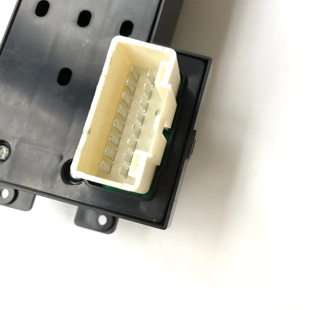 Главный переключатель управления электрическим электроприводом для подъемника