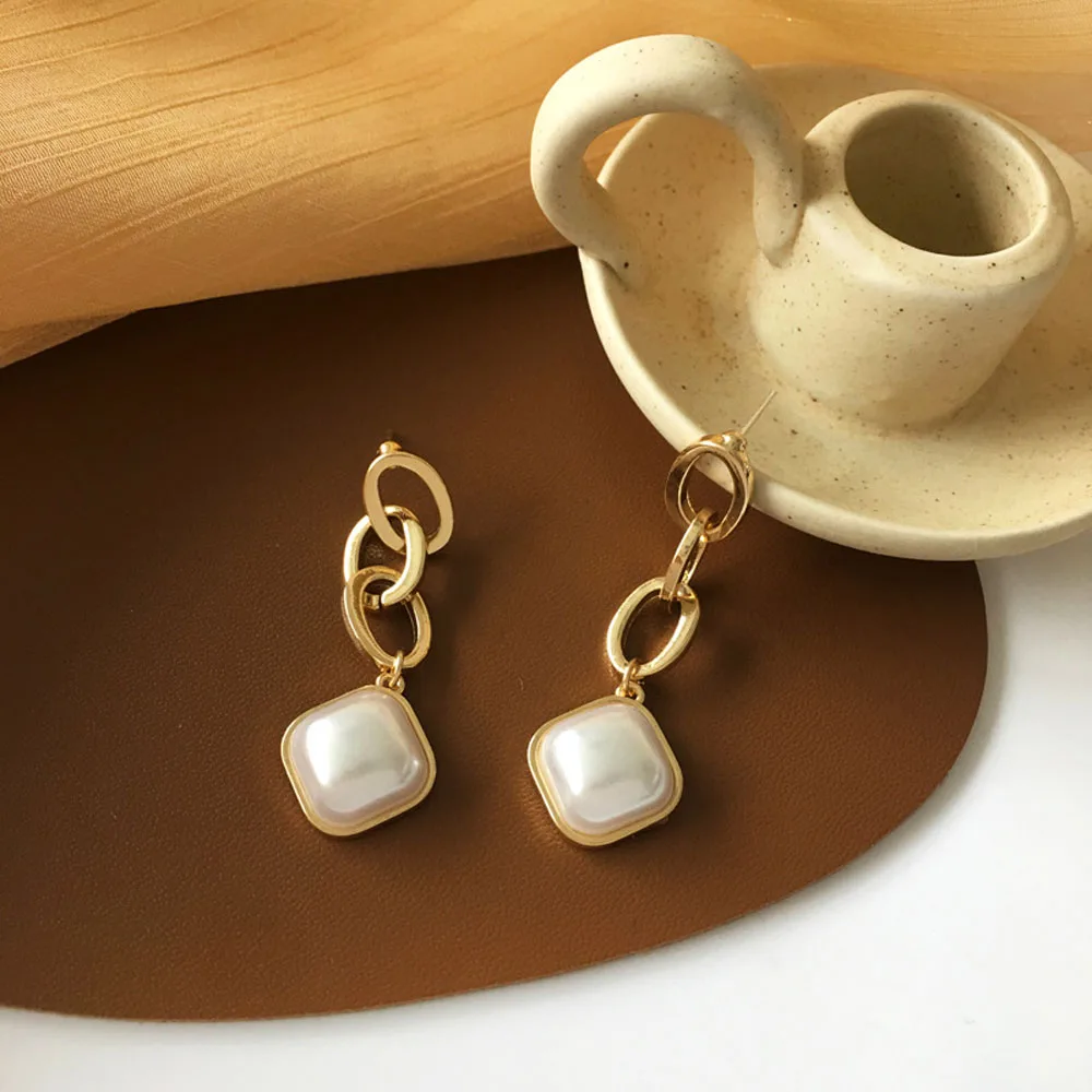 

2021 New Simple Fashion Earrings Personality Style Restoring Ancient Ways Geometry Stud Earrings Women Fine Jewelry Gift