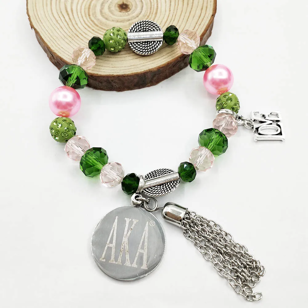 Женский браслет ручной работы с зеленым и розовым жемчугом | Украшения