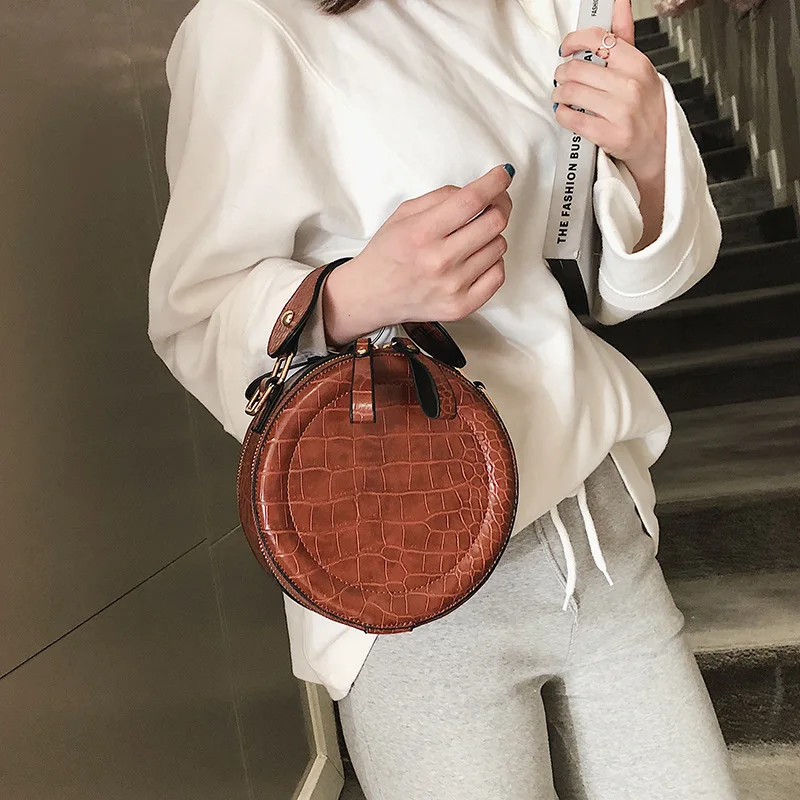 Новая Винтажная женская маленькая круглая сумка через плечо круговая для женщин