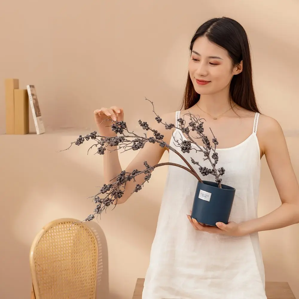 

Искусственные ветки Холли 62 см, искусственные зеленые растения, украшение для свадьбы, домашней вечеринки, гостиной, праздника, вазы для фот...