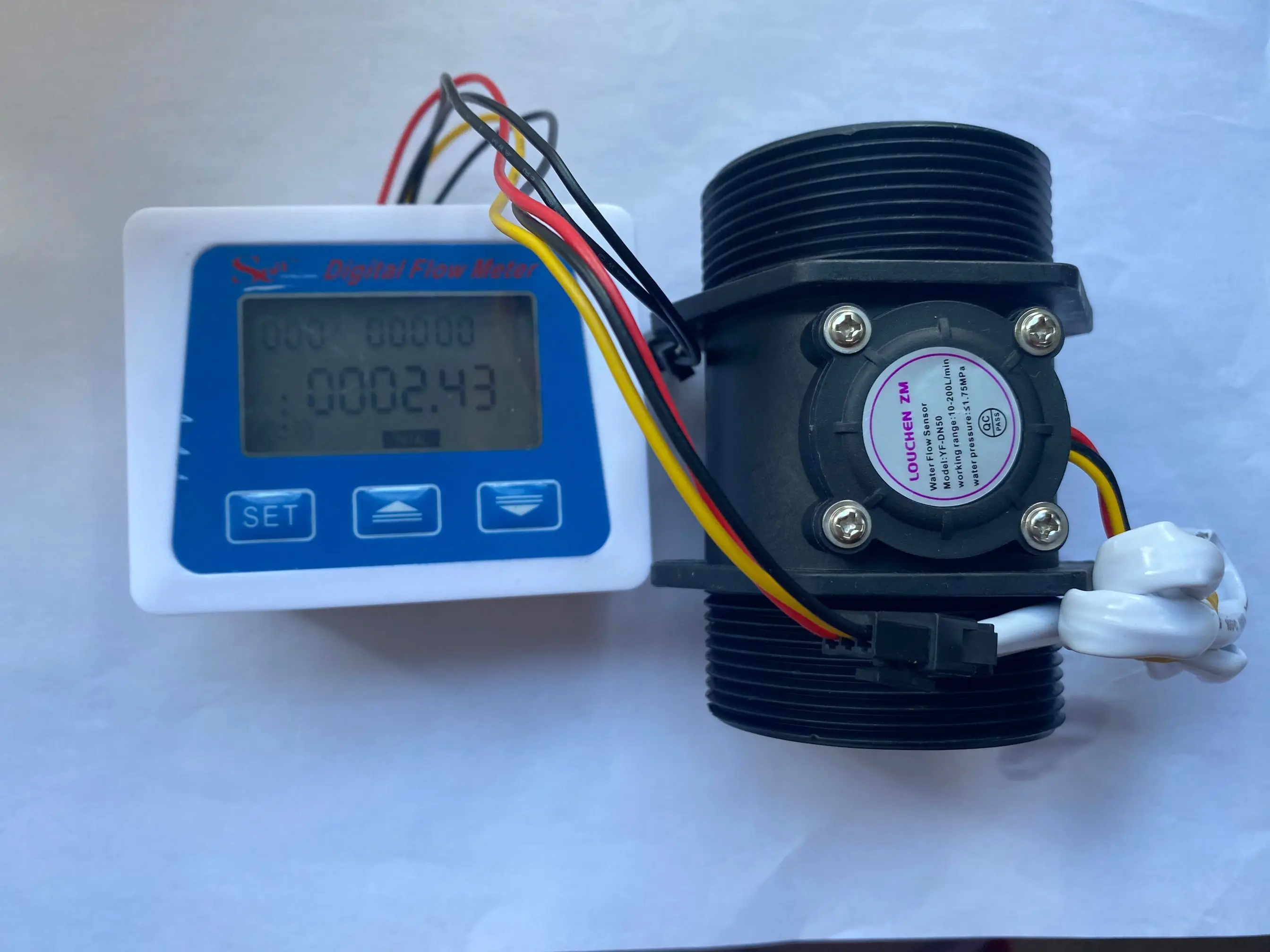 Цифровой расходомер 2022 10-л/мин устройство для чтения расхода воды с датчиком