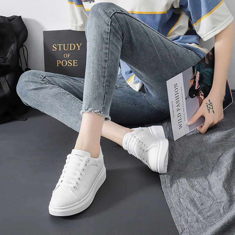 2021 Hot Sale Women Tennis Shoes White Chunky Increasing 3cm women Sneakers Gym Female Sport Walking Trainers Tenis Feminino