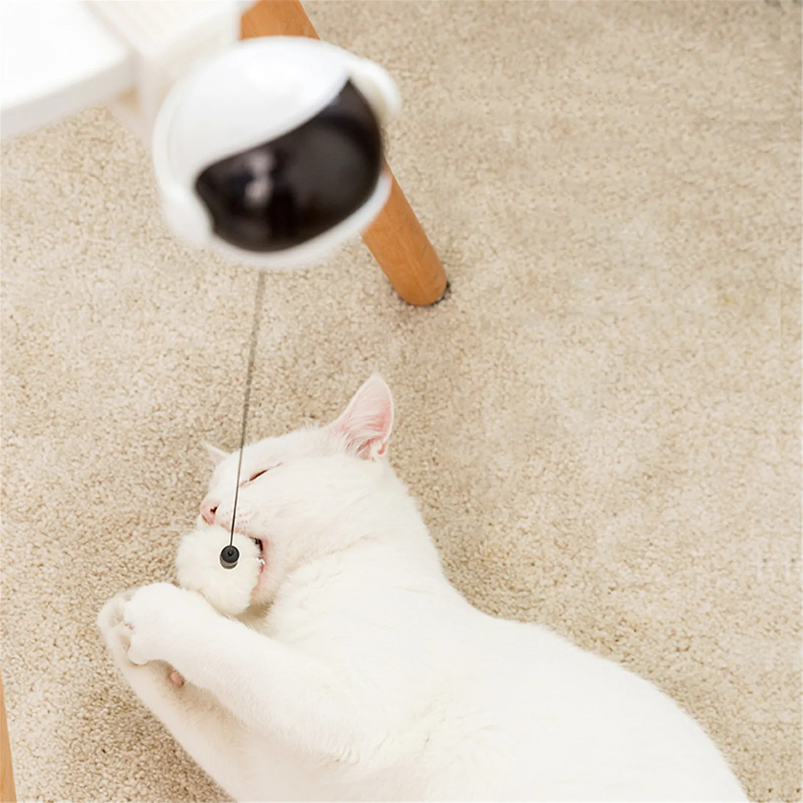 

New Electric Cat Toy Funny Cat Teaser Ball Toy Automatic Lifting Spring Rod Yo-Yo Lifting Ball Interactive Puzzle Smart Pet Toys