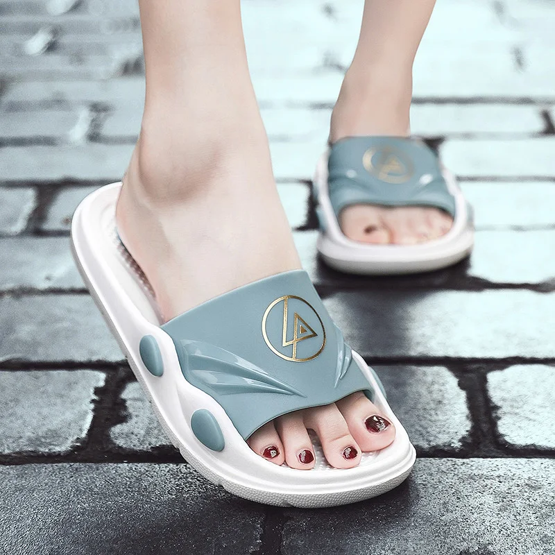 

Casual Designer Slippers Shoes Womens Comfortable Summer Massage Slippers Non-slip Bathroom Slippers Women Zapatillas De Mujer