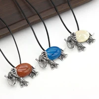 retro animal shape pendants high quality natural stone shell pendant necklace for womens casual party dating charm jewelry gift