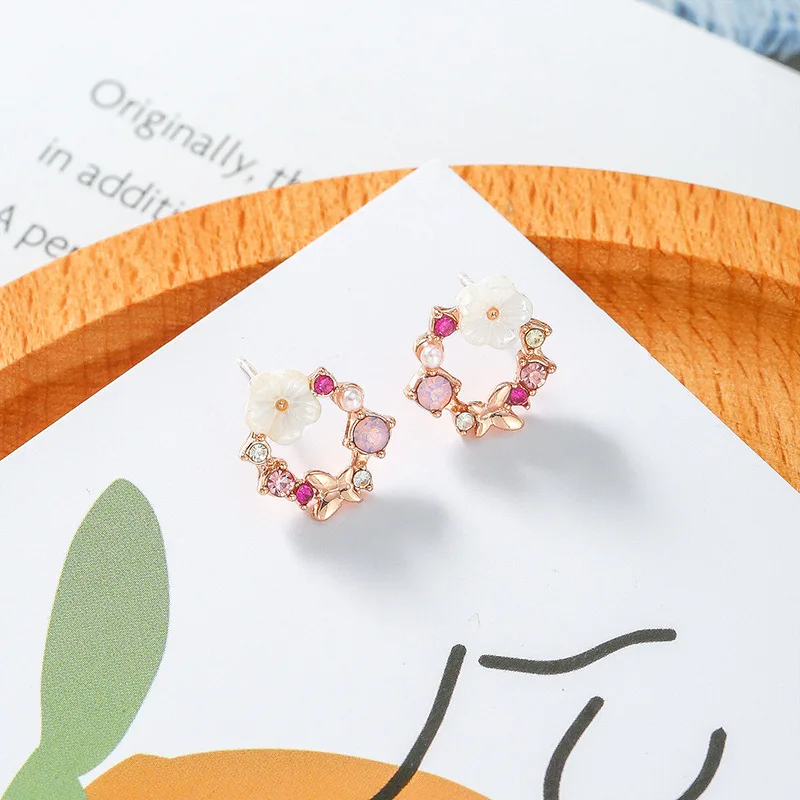 

S925 Silver Needle Shell Round Wreath Stud Earrings Zircon Flower Earrings