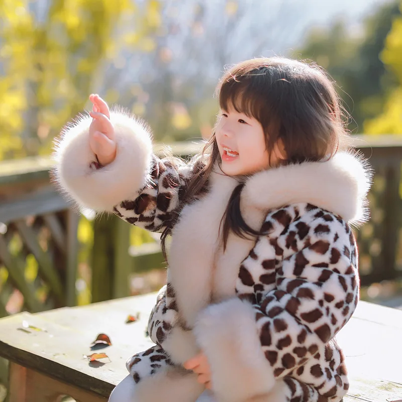 

2020 New Girls Winter Long Leopard Thick Warm Fur Coat