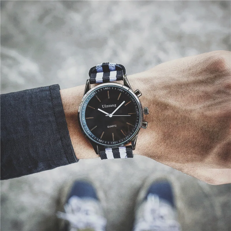 

2021 Fashion Watch Men and Women Students Trendy Boys Jane Retro British Nylon Strap Simple Love Trend Watch Boyfriend Gift